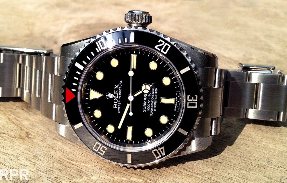 submariner red triangle